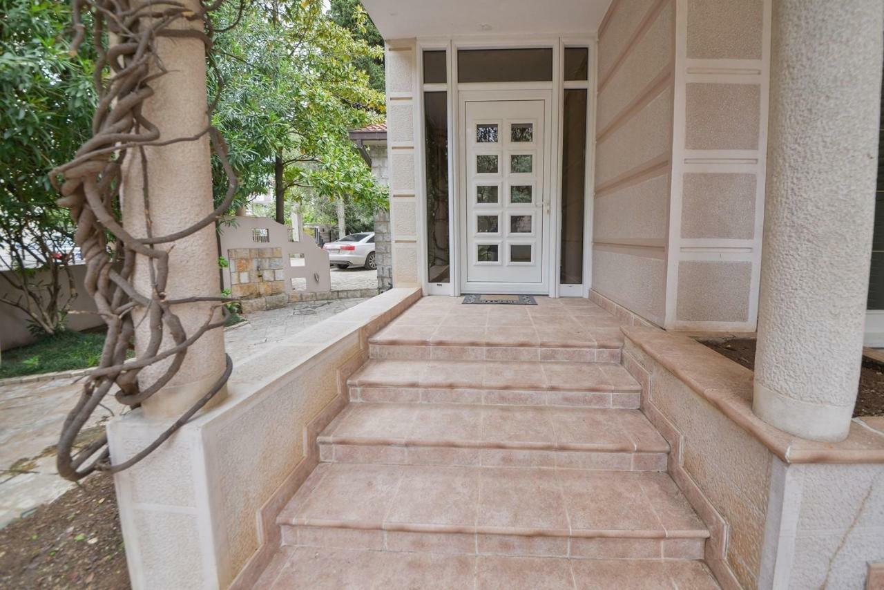 Montenegro Villa *