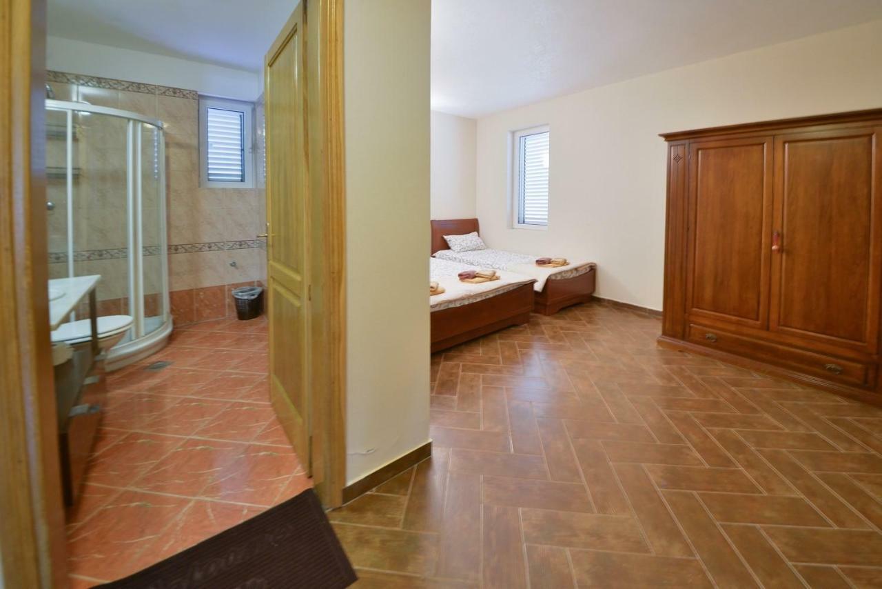 Villa Montenegro